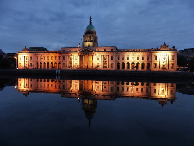 Dublin Custom House Quay